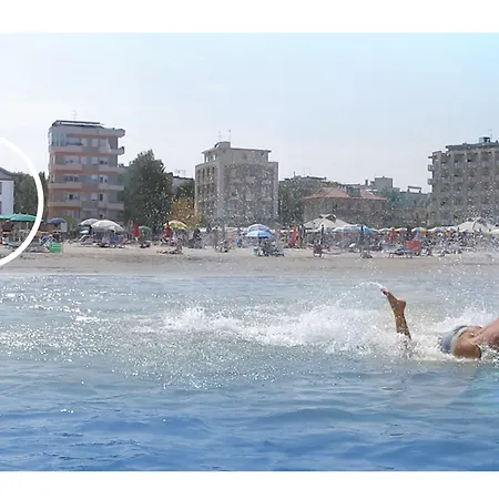 Ariston Hotel 3*